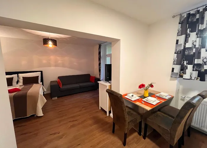 Amazing Apartment Zborovska